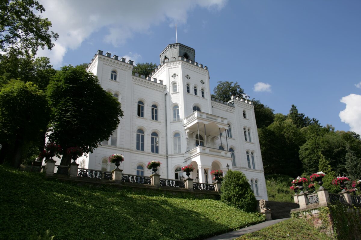 Künstlerhaus Schloss Balmora